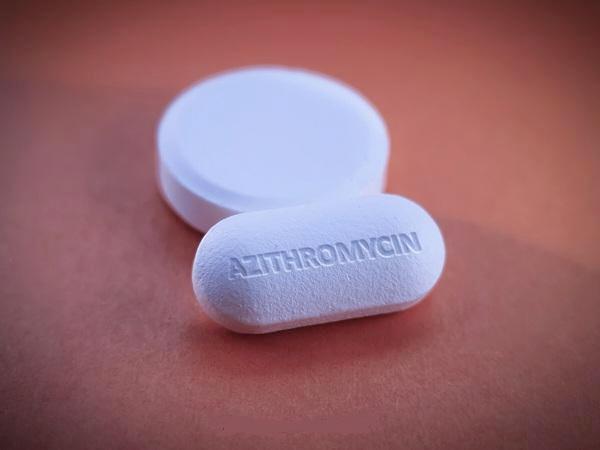 آزیترومایسین با خطر مرگ ناگهانی قلبی در بیماران تحت دیالیز مرتبط است 